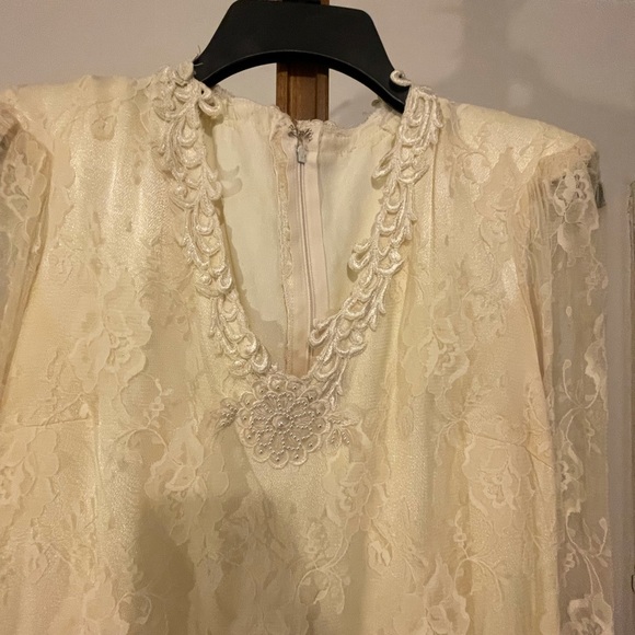 1930’s  Lace Wedding-dress, Downton Abby Style - Picture 6 of 16
